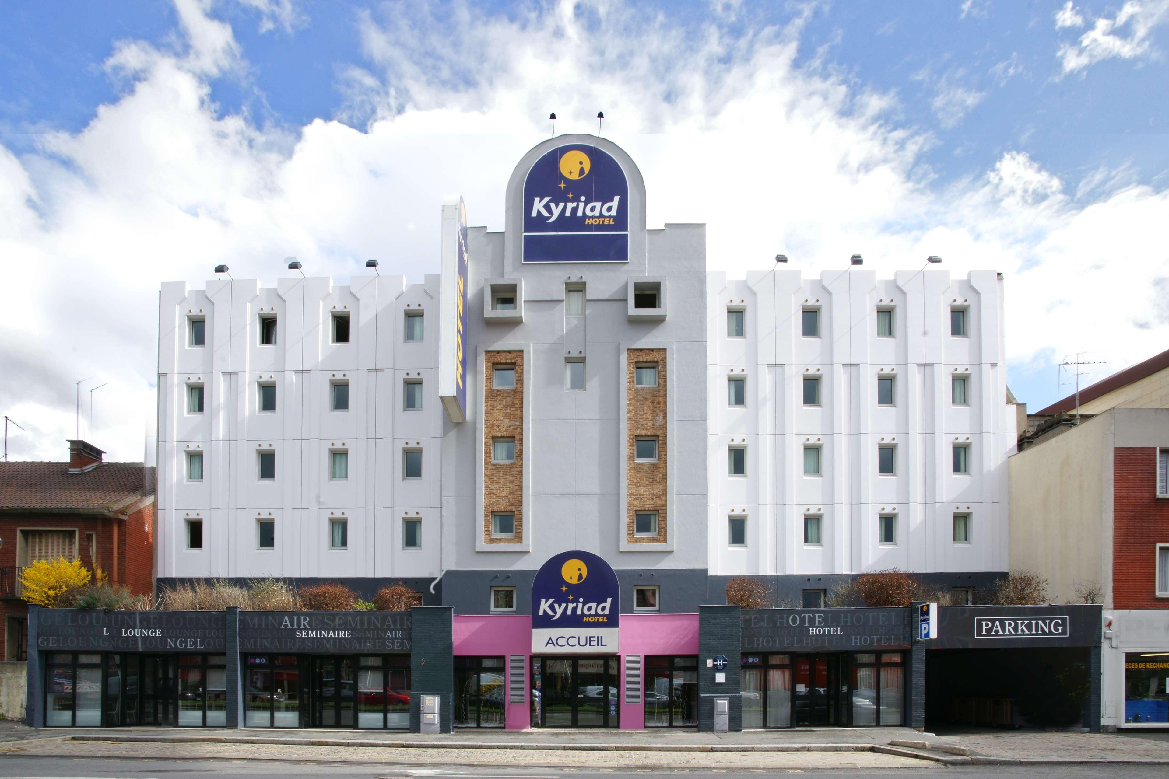 فندق كيرياد لو بورجيه سنتر - بارك دي إكسبوزيسيون المظهر الخارجي الصورة